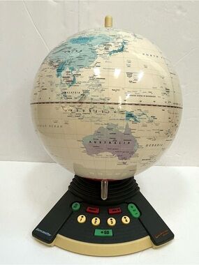 Interactive Talking Globe by Geosafari World